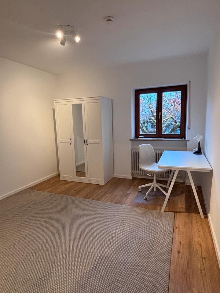 WG Neugründung in Haar- 4Zi.WG in Stadt Villa - S Bahn - ab650€ zimmer