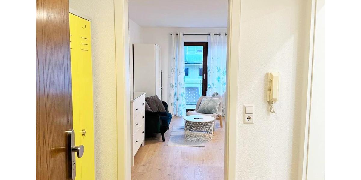 1-Zimmerwohnung mit Wlan, TV, Küche, Walk-In DuscheWC, Waschmaschine, Balkon und Parkplatz 1 zimmer