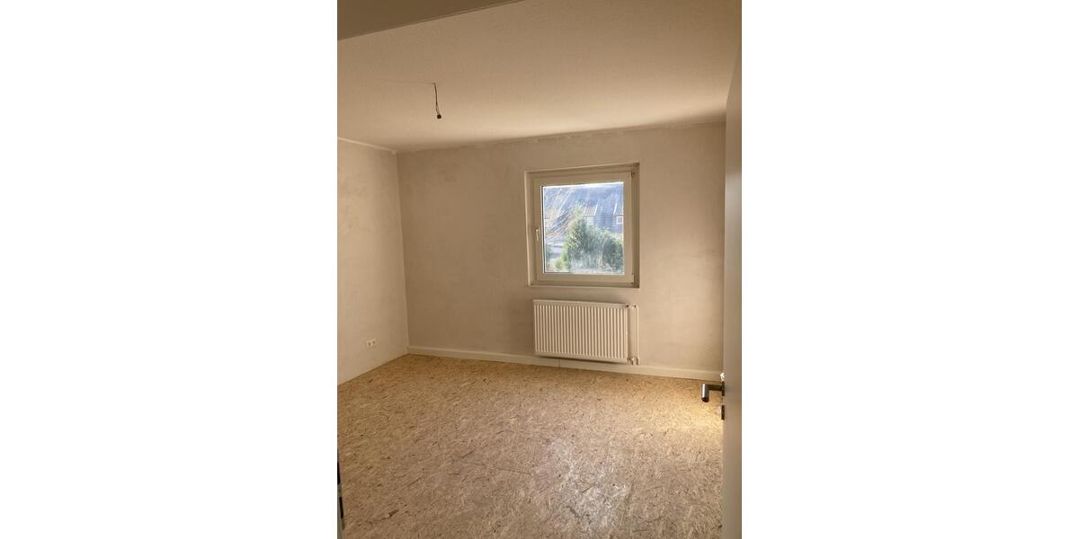 Etagenwohnung Duisburg Hochheide - 3.5 Zimmer, 68 m&sup2;, 584&euro; | Angebot:26627526