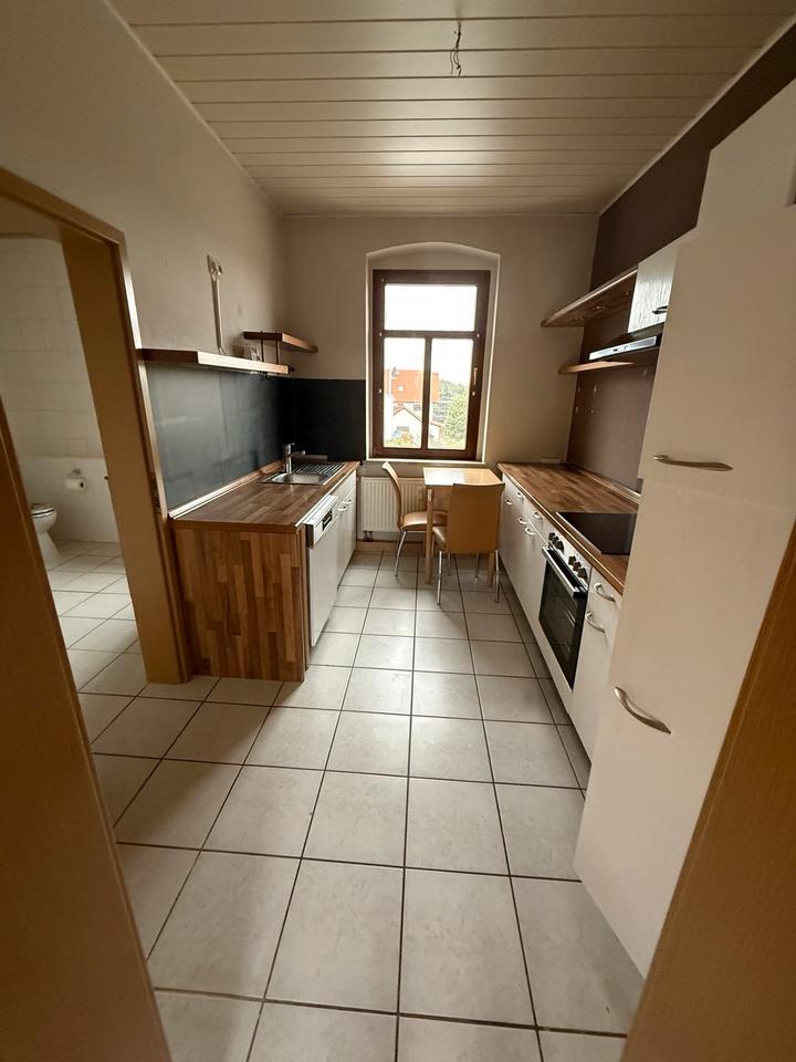 3-Zimmer Wohnung mit Gartenanteil zimmer