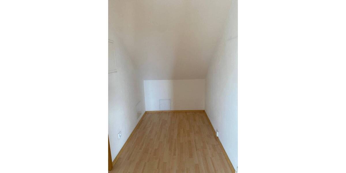 Etagenwohnung Bad Langensalza - 2 Zimmer, 63 m&sup2;, 430&euro; | Angebot:26629457