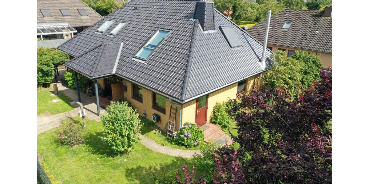 Einfamilienhaus Heide - 5 Zimmer, 159 m&sup2;, 1.600&euro; | Angebot:26603454