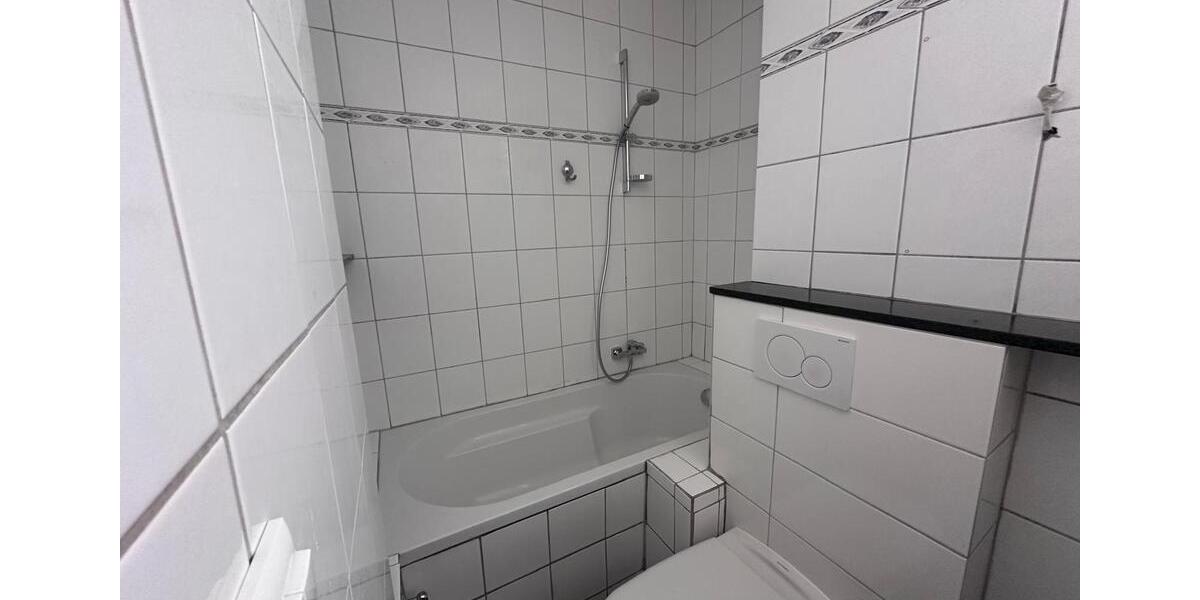 Etagenwohnung Lübeck Sankt Lorenz Nord - 3 Zimmer, 80 m&sup2;, 1.800&euro; | Angebot:25852948