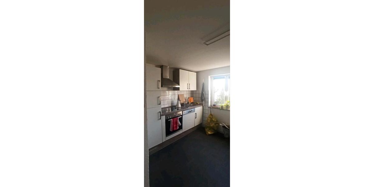 Dachgeschoßwohnung Hüttlingen - 2 Zimmer, 64 m&sup2;, 825&euro; | Angebot:26703747
