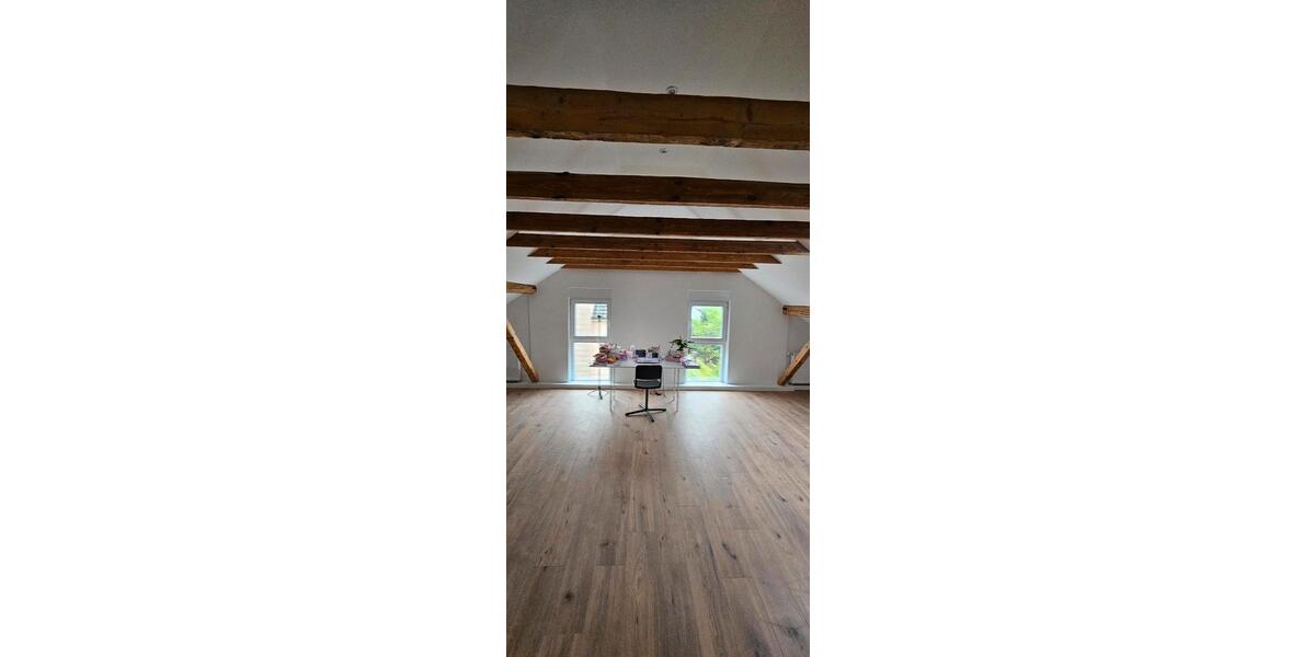Dachgeschoßwohnung Esslingen am Neckar - 2 Zimmer, 55 m&sup2;, 840&euro; | Angebot:26624345