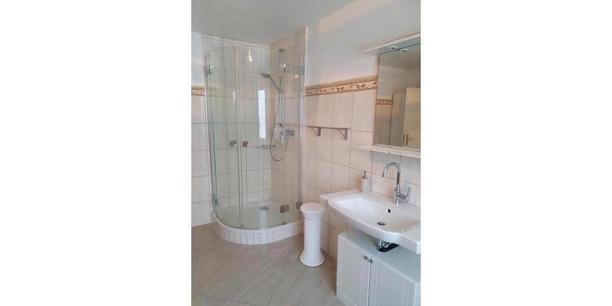 Etagenwohnung Goslar - 5 Zimmer, 126 m&sup2;, 1.100&euro; | Angebot:25022865