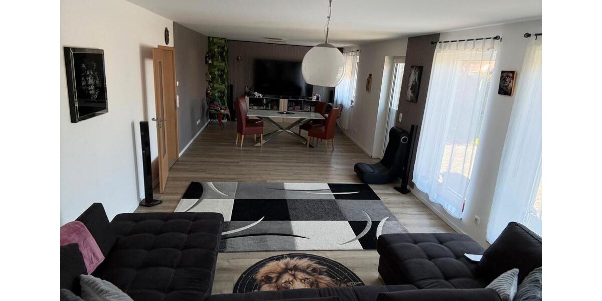 Einfamilienhaus Ilmenau Frauenwald - 5 Zimmer, 140 m&sup2;, 1.300&euro; | Angebot:26225849