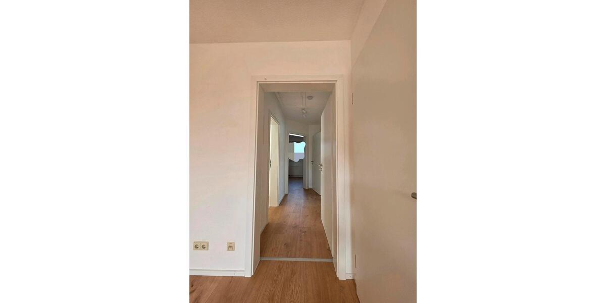 Dachgeschoßwohnung Biberach an der Riß - 3 Zimmer, 64 m&sup2;, 950&euro; | Angebot:25920941