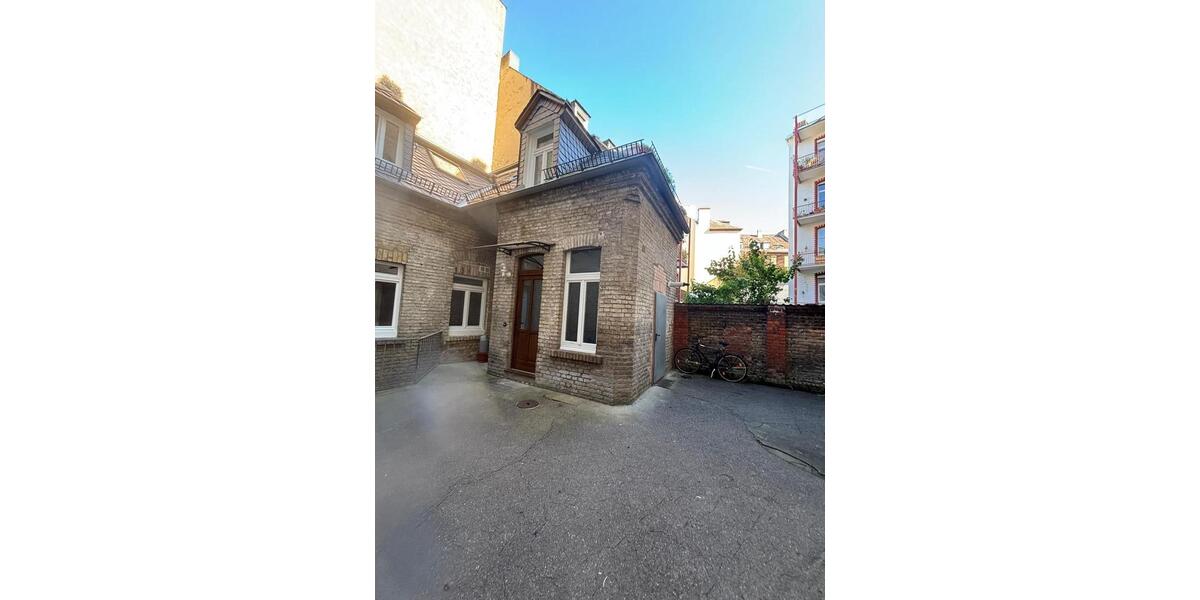 Charmantes kleines Häuschen in Wiesbaden Dichterviertel 2 zimmer