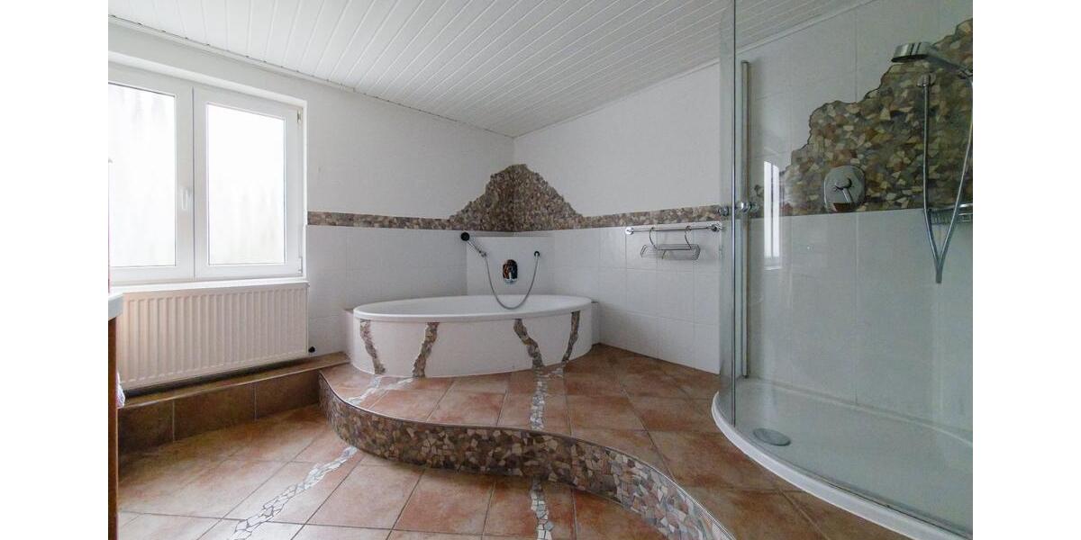 Einfamilienhaus Ernsgaden - 6 Zimmer, 157 m&sup2;, 1.700&euro; | Angebot:24688894