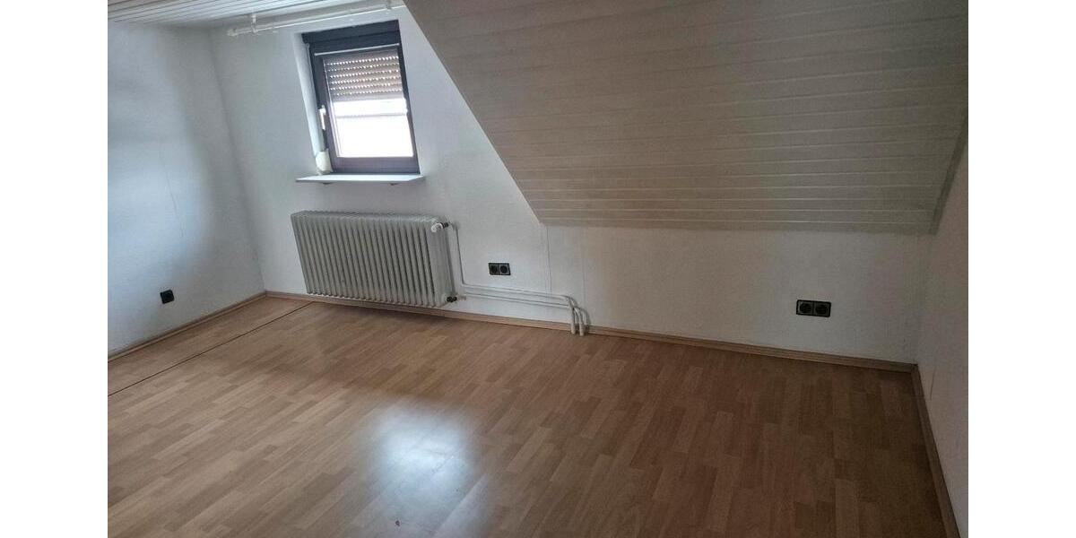 Mietwohnung 3-4 Zimmer zentral in Bad König 4 zimmer