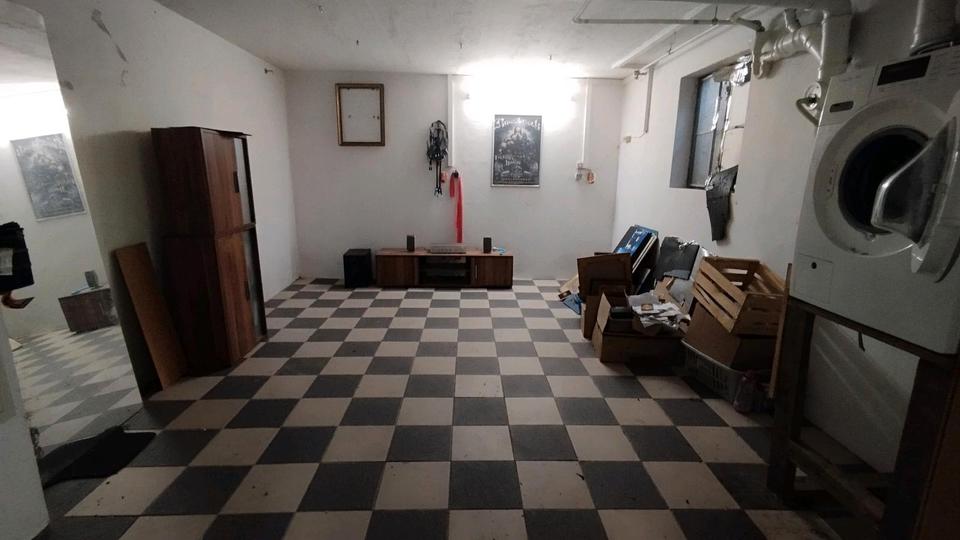 Bungalow Weilheim in Oberbayern - 1 Zimmer, 49 m&sup2;, 1.120&euro; | Angebot:25866300