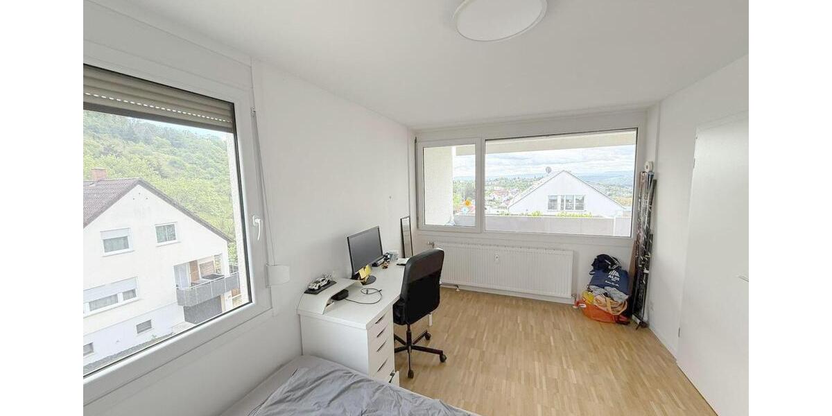 Etagenwohnung Esslingen am Neckar Brühl - 3 Zimmer, 80 m&sup2;, 1.120&euro; | Angebot:26705715
