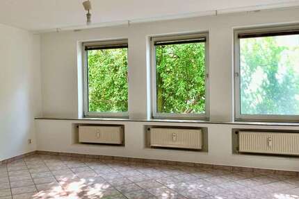 Wohnung Osnabrück Innenstadt - 3 Zimmer, 120 m&sup2;, 890&euro; | Angebot:26195365
