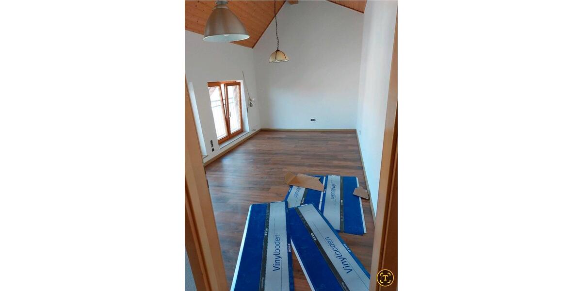 Dachgeschoßwohnung Appenweier - 3 Zimmer, 100 m&sup2;, 850&euro; | Angebot:25305281