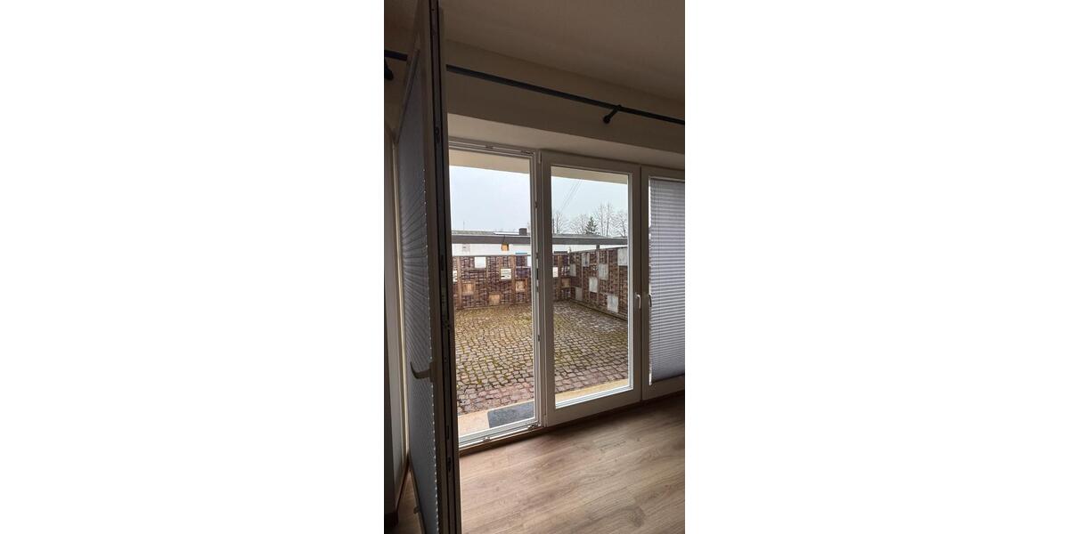 Erdgeschoßwohnung Eppelborn - 2 Zimmer, 65 m&sup2;, 760&euro; | Angebot:25098157