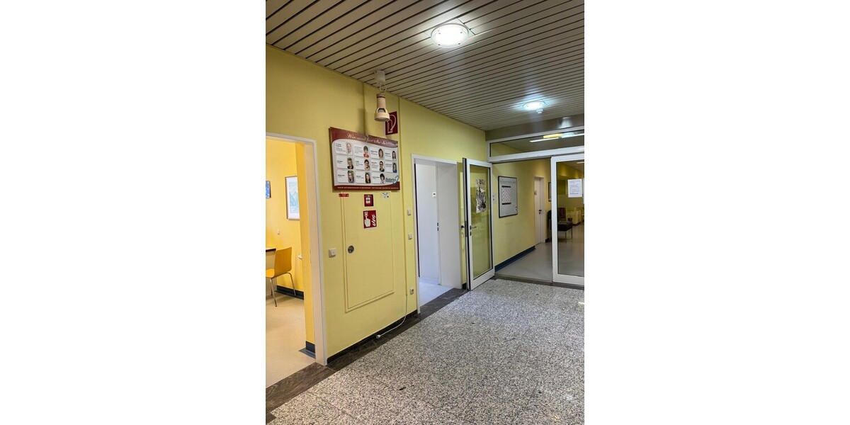 Großzügige Praxisfläche in zentraler Lage – ideal für Ihre Arztpraxis medizinische Nutzung - Gewerbeobjekt Furth im Wald | Angebot:25710236