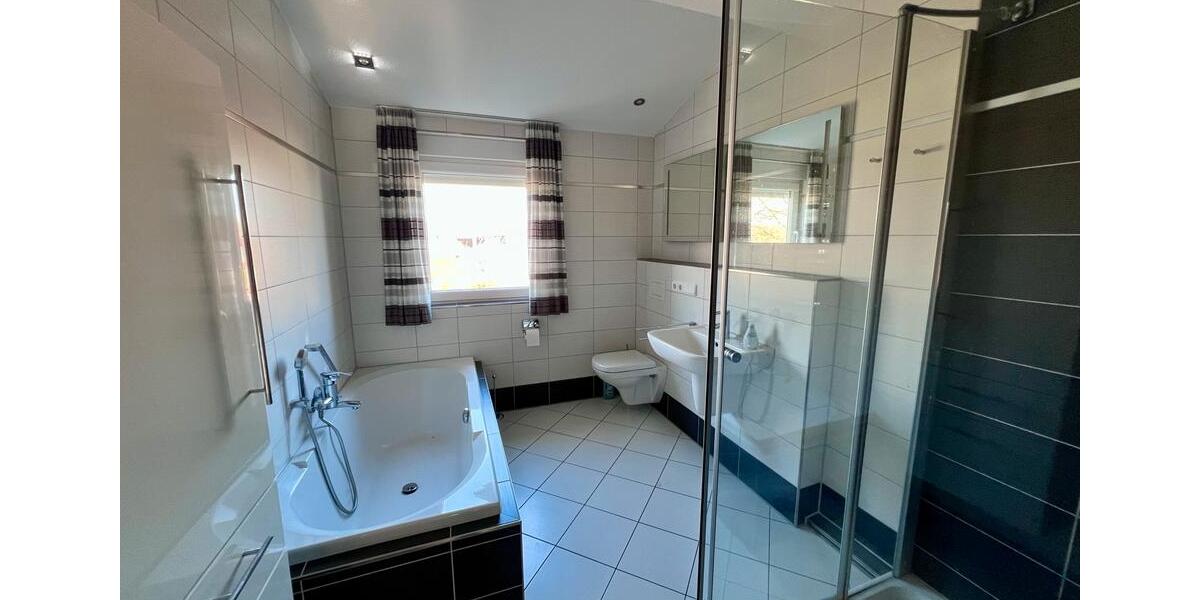 Dachgeschoßwohnung Wolfsburg Alt-Wolfsburg - 3 Zimmer, 75 m&sup2;, 1.240&euro; | Angebot:24651839