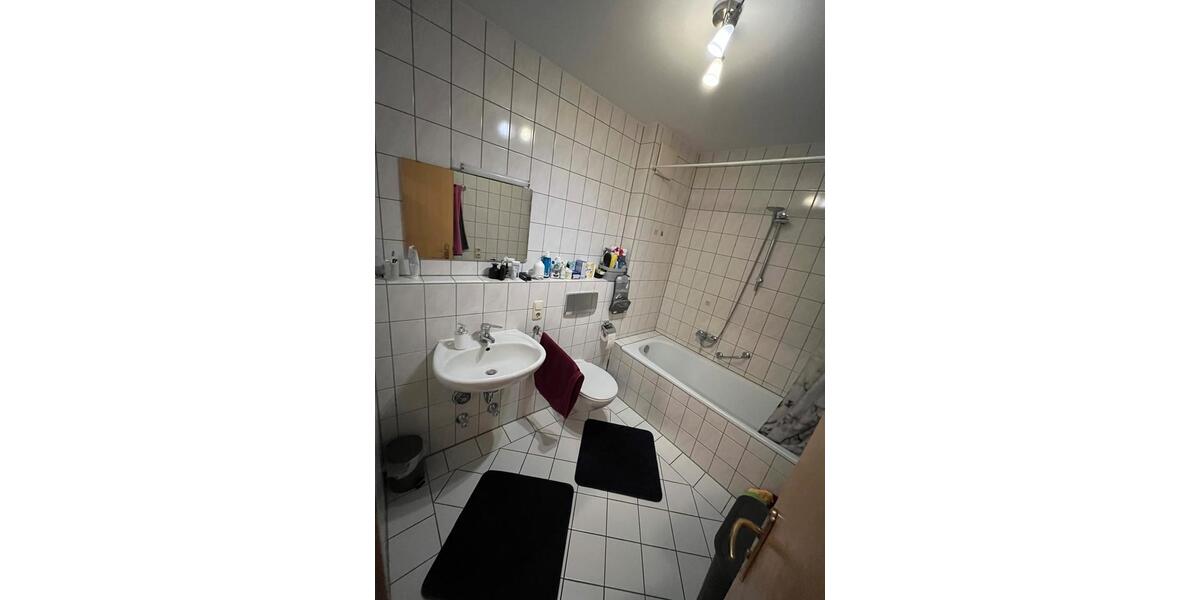 Dachgeschoßwohnung Simbach am Inn - 2 Zimmer, 48 m&sup2;, 448&euro; | Angebot:25977314