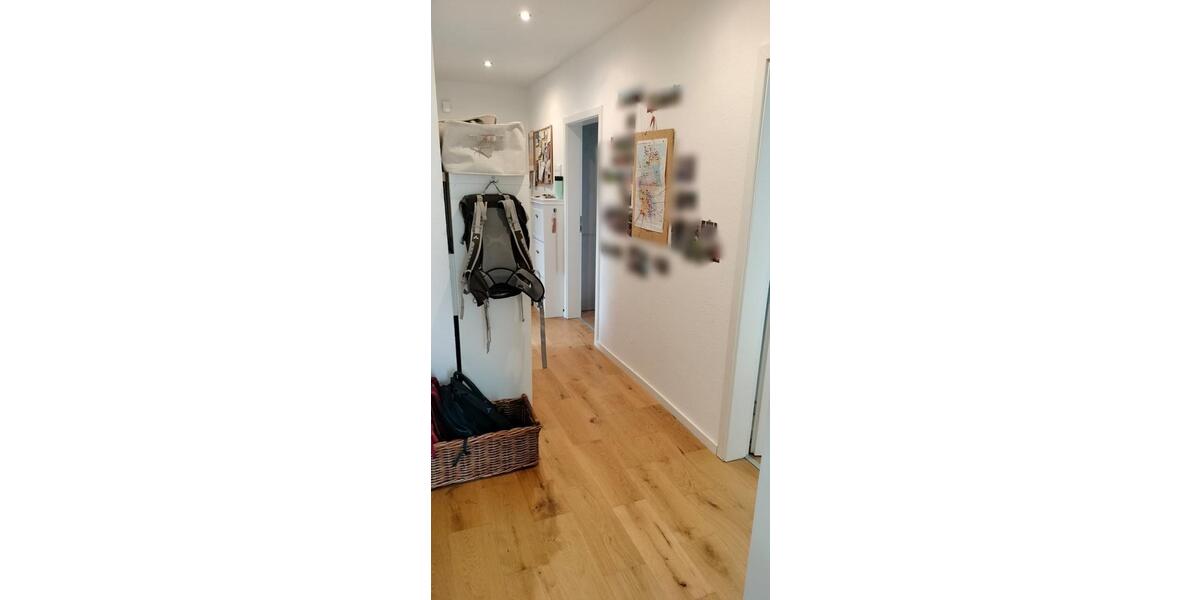 Dachgeschoßwohnung Ansbach - 3 Zimmer, 70 m&sup2;, 900&euro; | Angebot:26480034