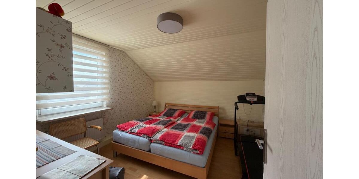 Dachgeschoßwohnung Eutin - 3 Zimmer, 83 m&sup2;, 950&euro; | Angebot:25867521