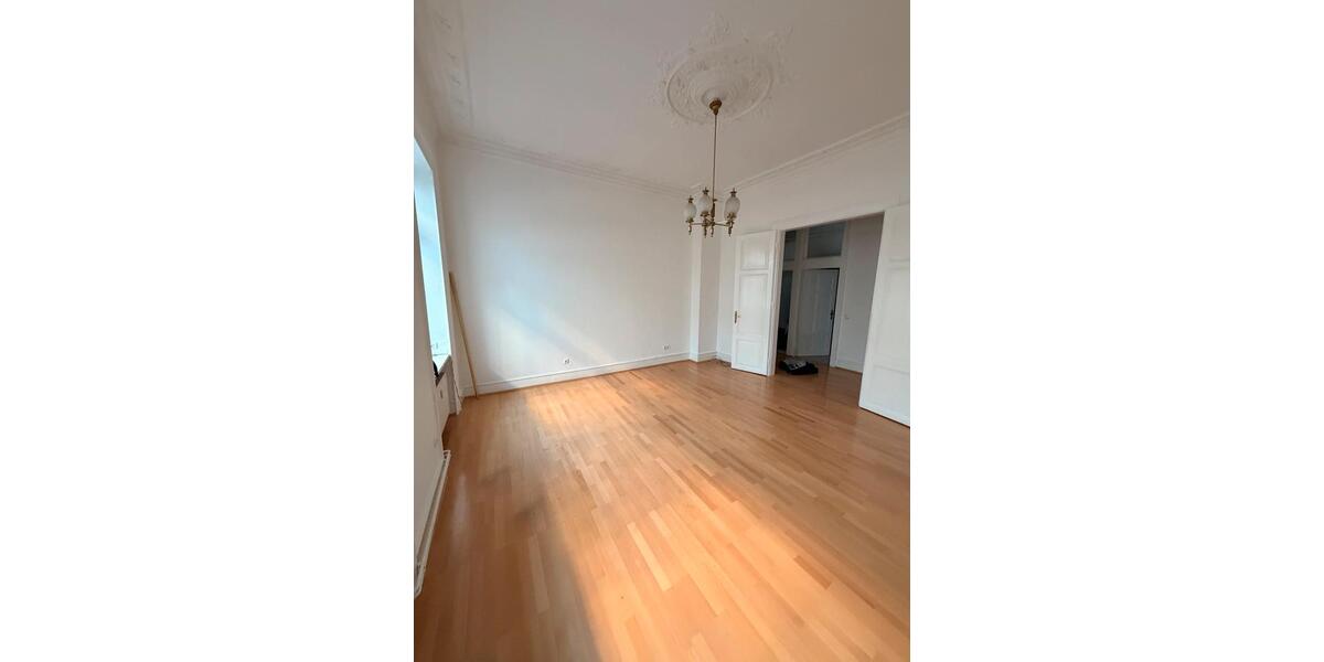 Terrassenwohnung Wiesbaden - 4 Zimmer, 118 m&sup2;, 1.600&euro; | Angebot:24490892