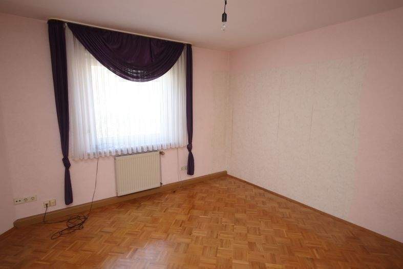 Einfamilienhaus Eschwege - 3 Zimmer, 80 m&sup2;, 668&euro; | Angebot:24836958