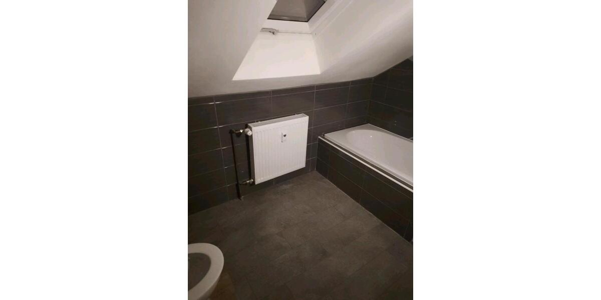 Dachgeschoßwohnung Mitterteich - 3 Zimmer, 60 m&sup2;, 450&euro; | Angebot:26440983
