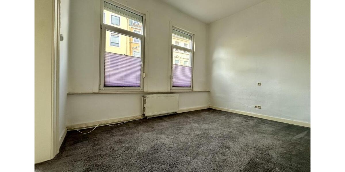 Erdgeschoßwohnung Hameln - 3 Zimmer, 110 m&sup2;, 880&euro; | Angebot:22712010