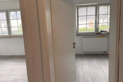 Wohnung Friedberg (Hessen) - 4 Zimmer, 100 m&sup2;, 1.300&euro; | Angebot:24802301