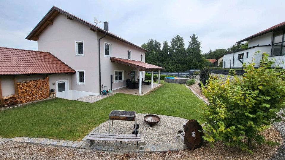 Einfamilienhaus Tann - 5 Zimmer, 168 m&sup2;, 590&euro; | Angebot:25977756