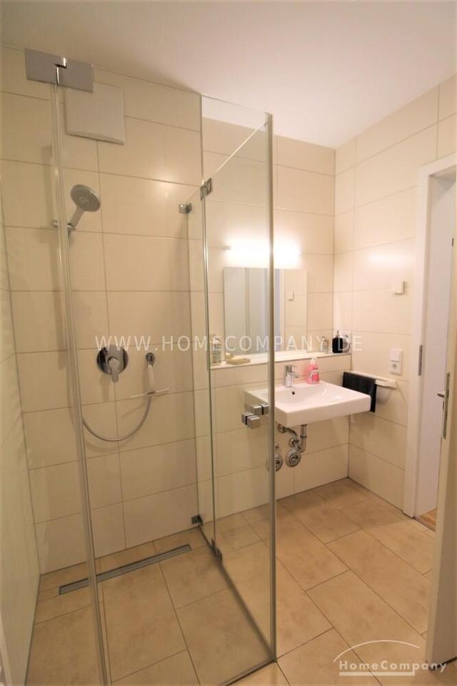 MöbliertFurnished 1-Zimmer Apartment mit Balkon in Dresden-Äußere Neustadt max. 2 Personen zimmer