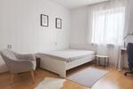 WG-Zimmer in 2er-Frauen-WG, vollmöbliertes, nähe Krones & BMW zimmer