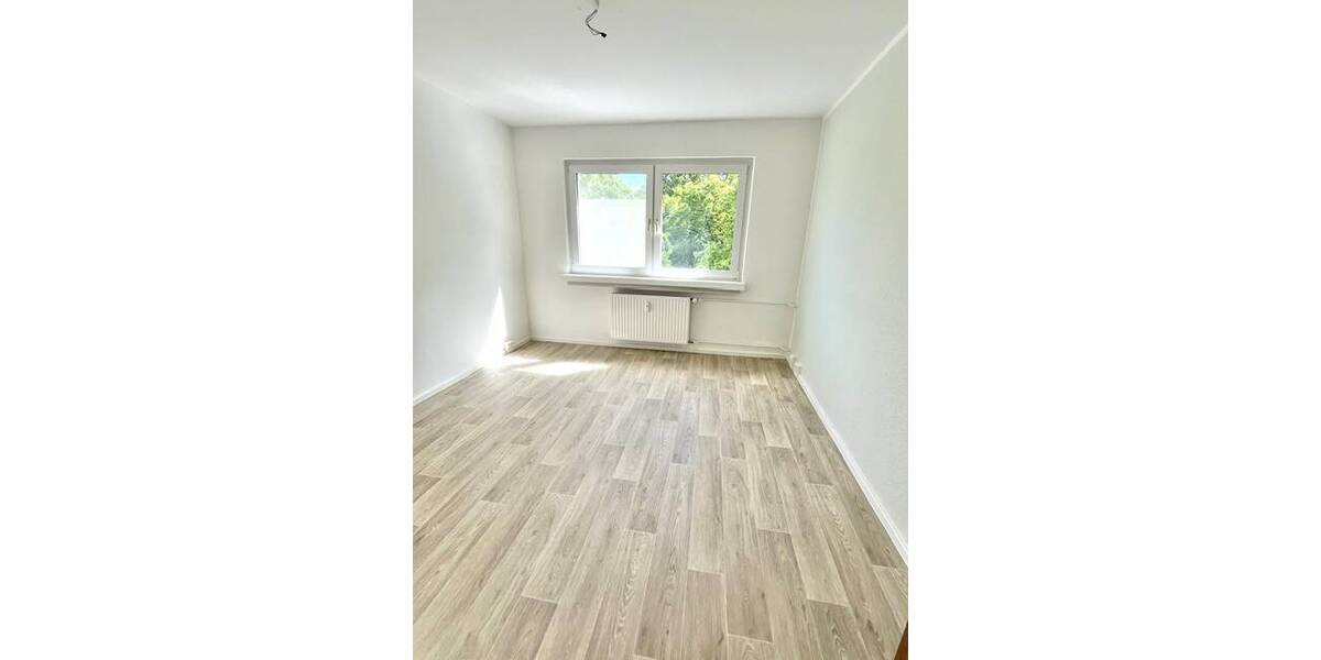Etagenwohnung Schwerin Mueßer Holz - 3 Zimmer, 57 m&sup2;, 350&euro; | Angebot:26291224