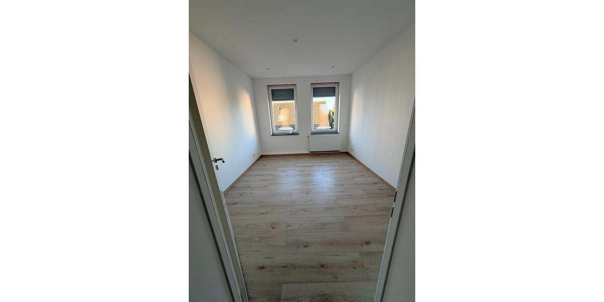 Etagenwohnung Dortmund Hörde - 4 Zimmer, 110 m&sup2;, 1.600&euro; | Angebot:24836751