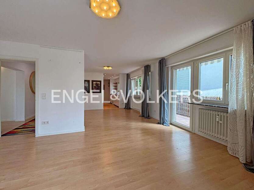 Wohnung zum Mieten in Dossenheim 1.350 € 95 m² 3 zimmer