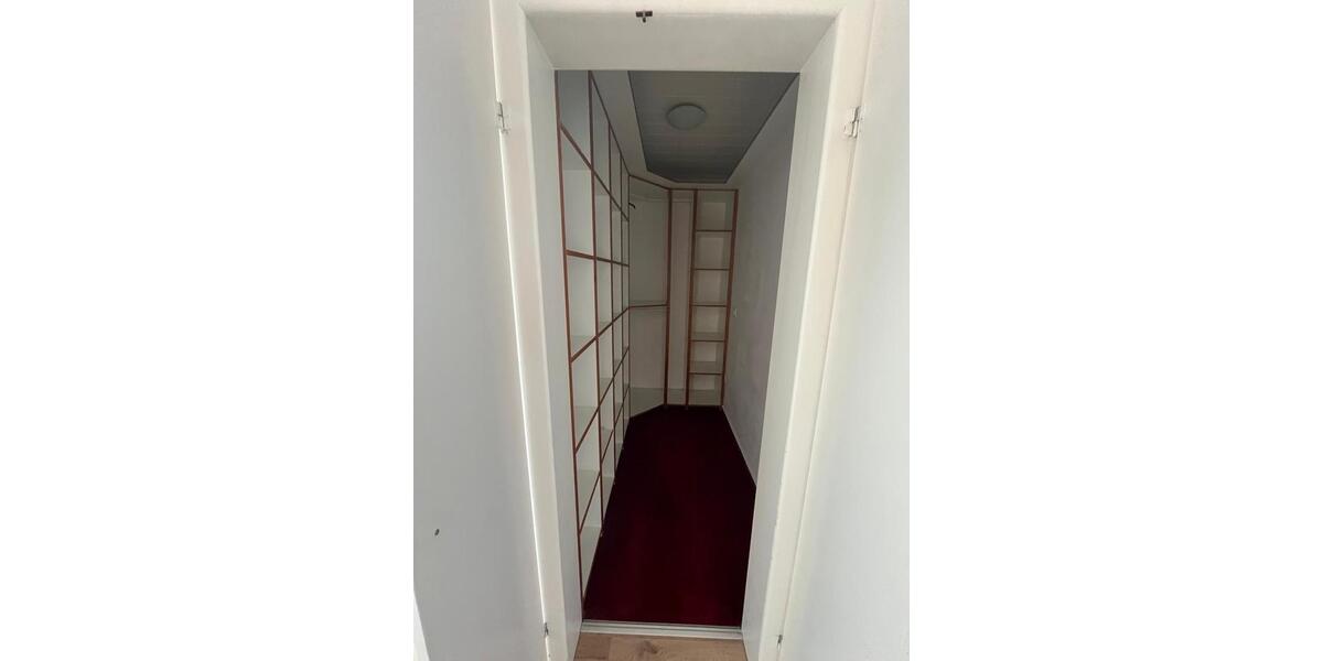 Dachgeschoßwohnung Bargfeld-Stegen Stegen - 4 Zimmer, 89 m&sup2;, 1.100&euro; | Angebot:24623629