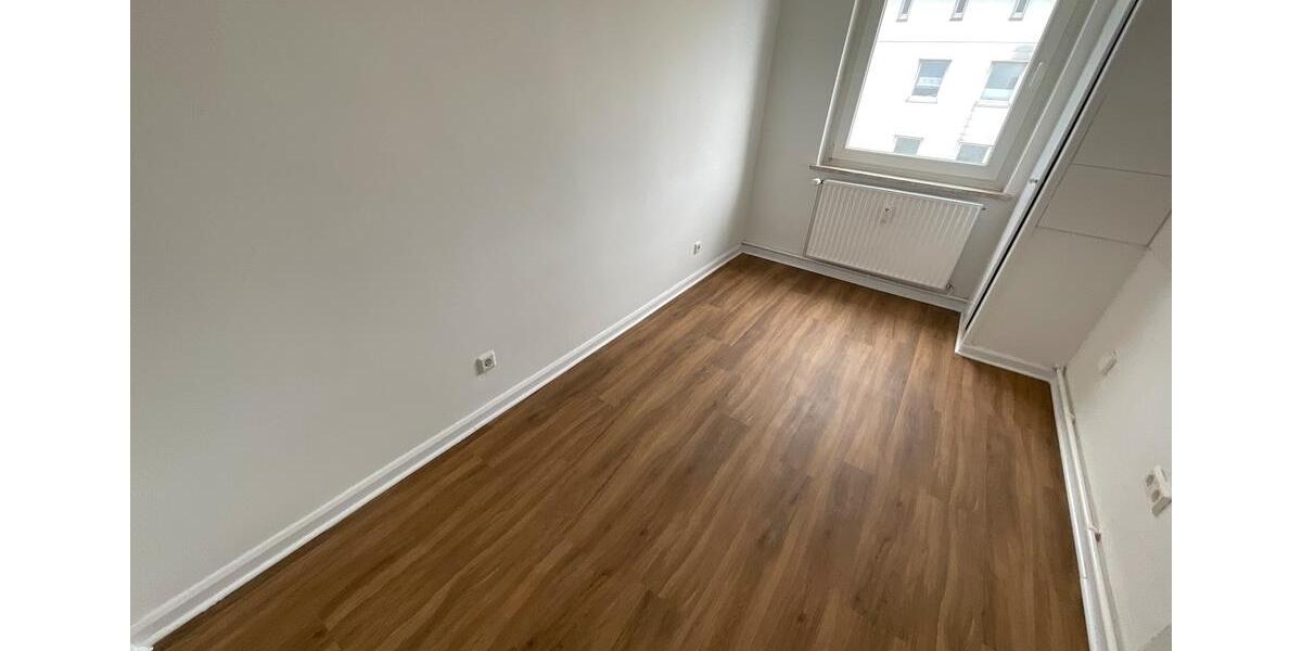 Etagenwohnung Lübeck Sankt Jürgen - 2.5 Zimmer, 59 m&sup2;, 599&euro; | Angebot:26680777