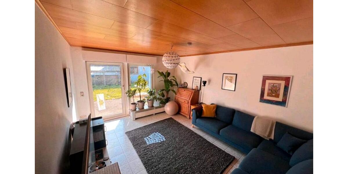 Einfamilienhaus Ihringen - 8 Zimmer, 214 m&sup2;, 1.700&euro; | Angebot:26051481