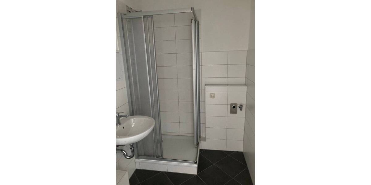 Etagenwohnung Gera Lusan - 3 Zimmer, 70 m&sup2;, 410&euro; | Angebot:26319114