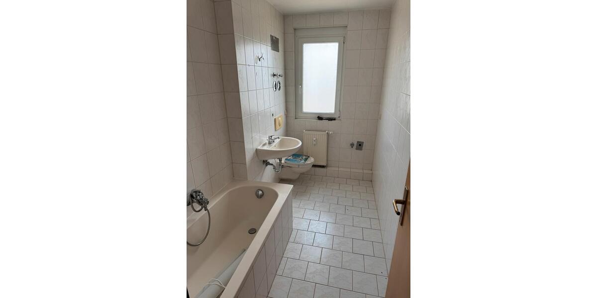 Etagenwohnung Zerbst (Anhalt) - 2 Zimmer, 50 m&sup2;, 278&euro; | Angebot:26619972