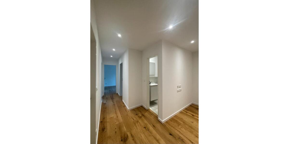 Erdgeschoßwohnung Ludwigsburg Hoheneck - 3 Zimmer, 74 m&sup2;, 1.550&euro; | Angebot:25641342