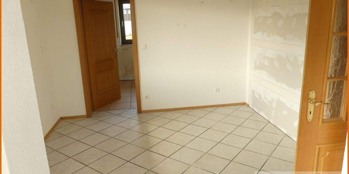 Etagenwohnung Flieden / Stork Stork - 4 Zimmer, 136 m&sup2;, 650&euro; | Angebot:26475926