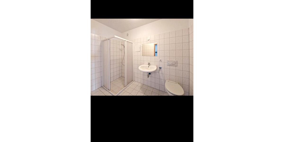 Schöne Einraumwohnung in Neubrandenburg Woldegker str 34 1 zimmer