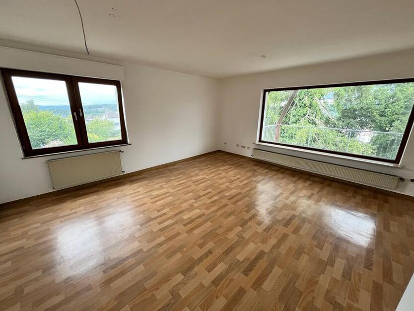 Schöne 2-Zimmer-Wohnung mit großem Balkon in Wissen