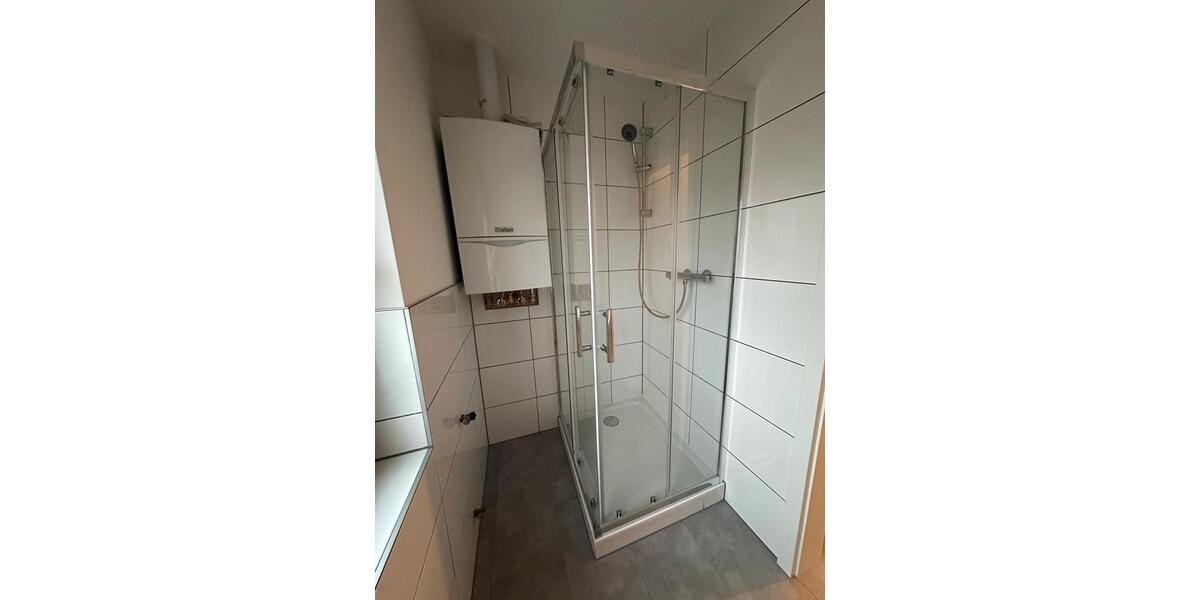 Dachgeschoßwohnung Erftstadt - 2 Zimmer, 70 m&sup2;, 730&euro; | Angebot:25111748