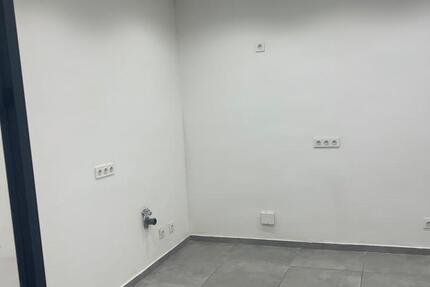 „80 m² EG-Wohnung in Püttlingen – 2 ZKB, Wintergarten, Balkon“ 1 zimmer