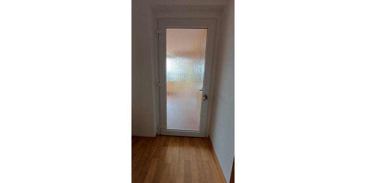 Etagenwohnung Lotte - 3 Zimmer, 82 m&sup2;, 700&euro; | Angebot:26609191
