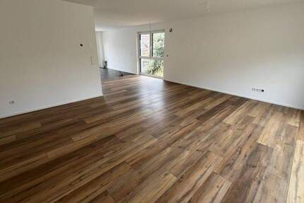 Traumhafte Doppelhaushälfte in Kirchhausen zu Vermieten! 5 zimmer