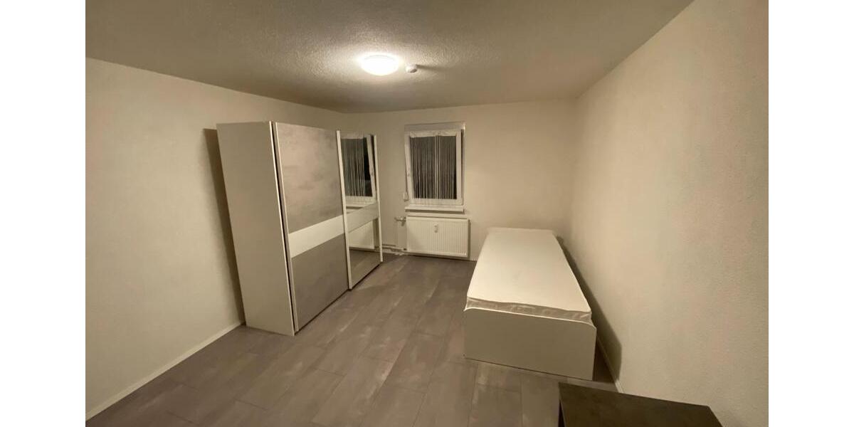 Vollmöbliertes WG-Zimmer | Warmmiete | Nähe Hochschulen 3 zimmer